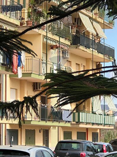 Appartamento trilocale in vendita in Via Honduras, Licata