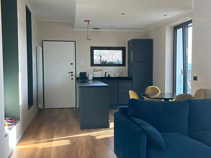 Appartamento bilocale in affitto in Via Fachinetti, Como