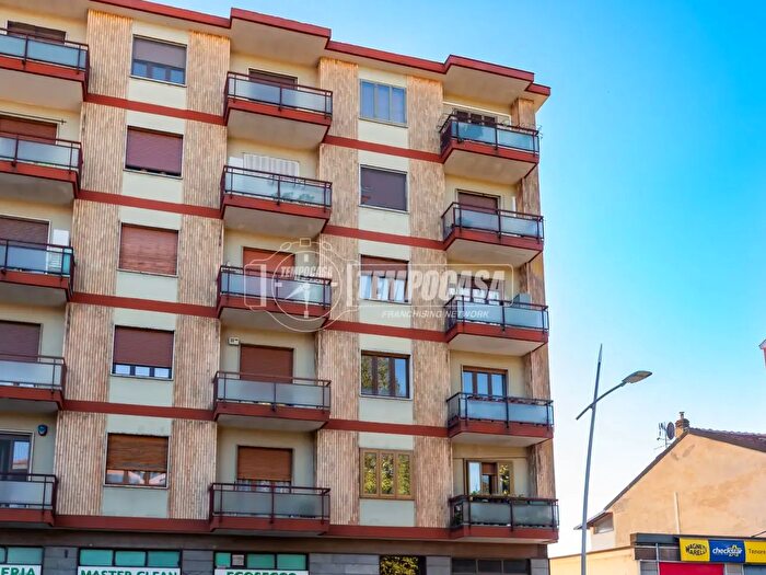 Appartamento trilocale in vendita in Via Pastrengo, Moncalieri