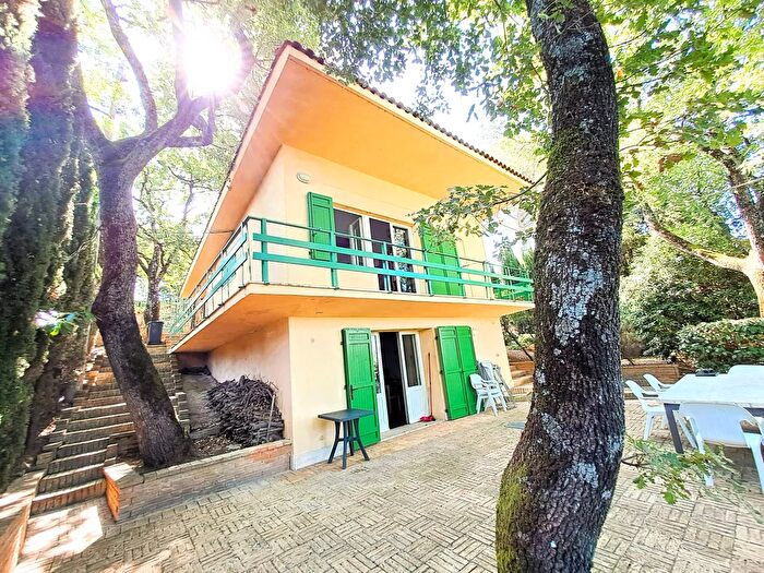 Casa trilocale in vendita in Magione