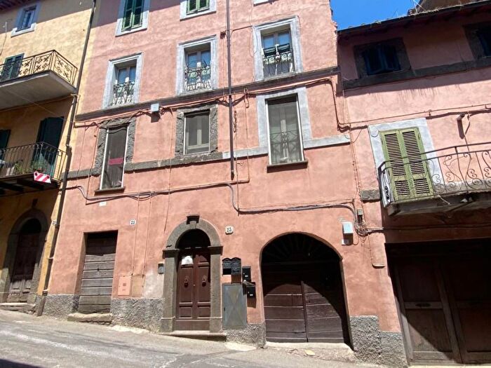 Appartamento bilocale in affitto in Corso Giuseppe Mazzini, Vignanello