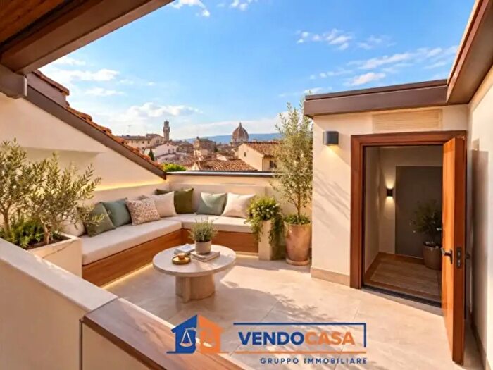 Appartamento con 5 locali in vendita in Via Iacopo Nardi, Firenze