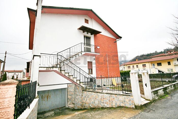 Casa in vendita in Via F Agello, Arzignano