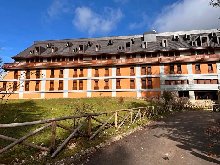 Appartamento bilocale in vendita in Via delle Pinete, Pescasseroli