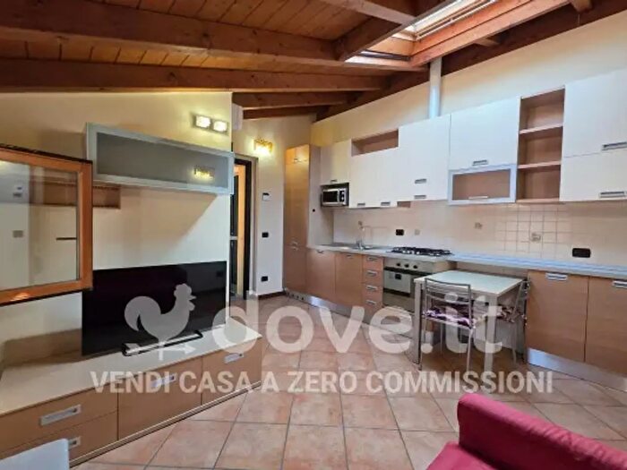 Appartamento bilocale in vendita in Via Castagnevizza a, Malnate