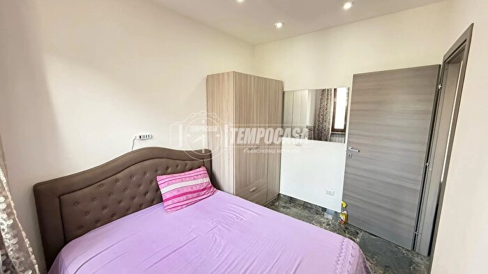 Appartamento trilocale in vendita in Via Cristoforo Colombo, Legnano