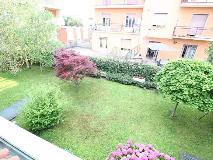 Appartamento trilocale in vendita in Via Conciliazione, Inzago