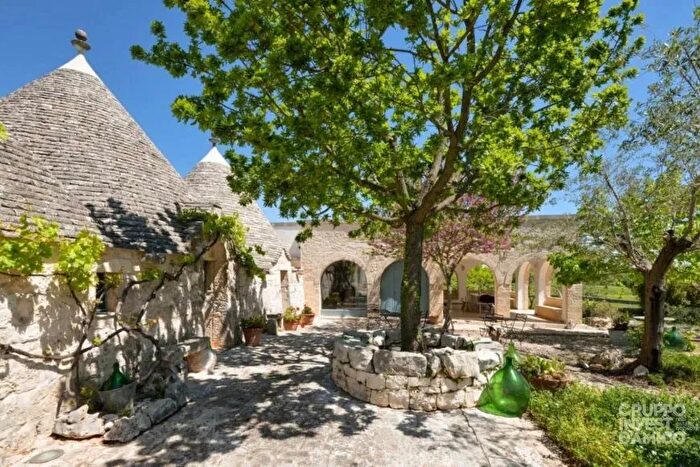 Casa con 7 locali in vendita in Contrada Piscinella Martina Franca Taranto Martina Franca, Martina Franca