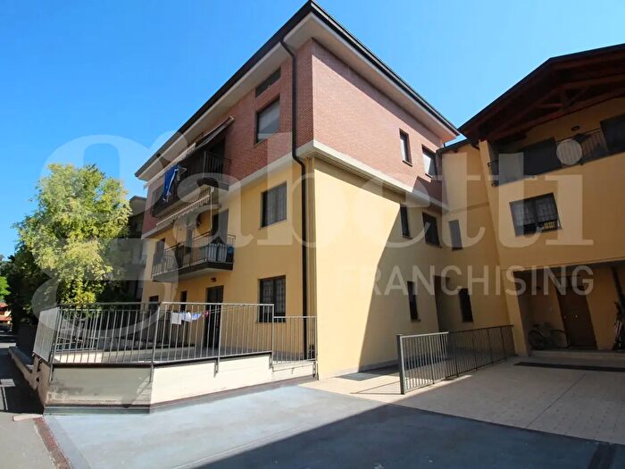 Appartamento quadrilocale in vendita in Via Risorgimento, Zola Predosa