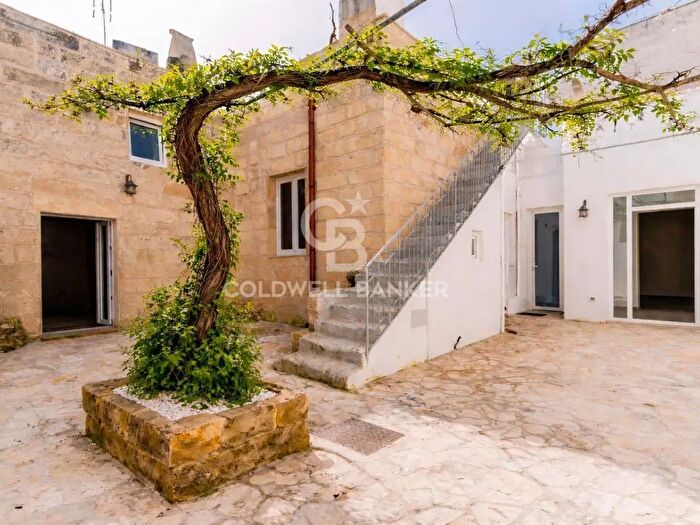 Casa trilocale in vendita in Via Risorgimento, Melissano