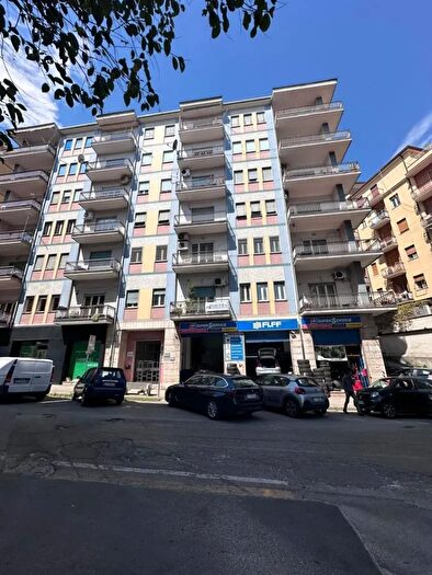Appartamento quadrilocale in affitto in Viale della Repubblica Cosenza, Cosenza