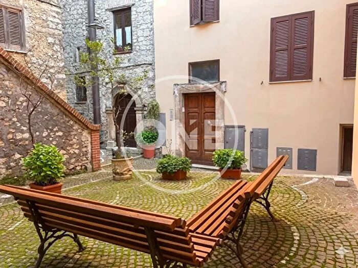 Appartamento bilocale in vendita in Via Case Grandi, Fiuggi