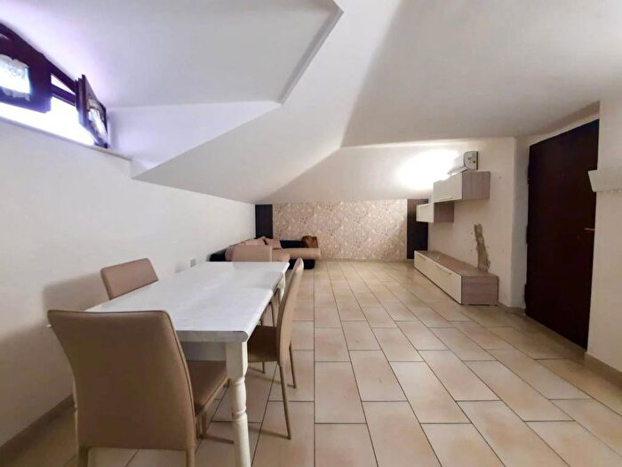 Casa bilocale in affitto in Via San Pietro, Casavatore