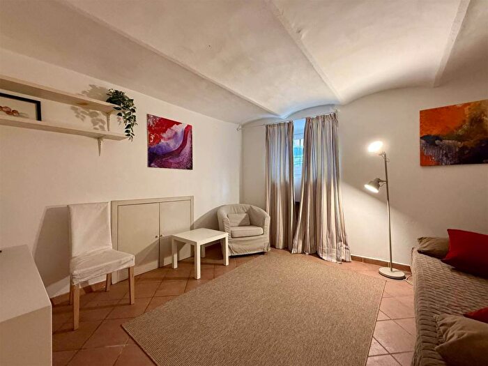 Appartamento bilocale in affitto in Via Benedetto Varchi, Mazzini Oberdan, Firenze