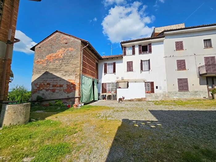 Casa con 5 locali in vendita in Via Mignone, Fontanile