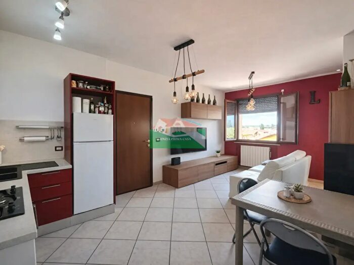 Appartamento bilocale in vendita in Via del Lavoro, Ravenna