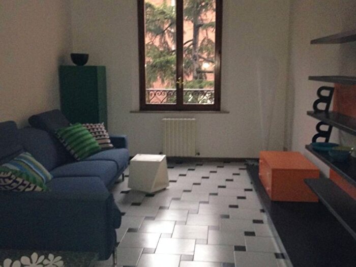Appartamento quadrilocale in affitto in Centro Storico, Modena