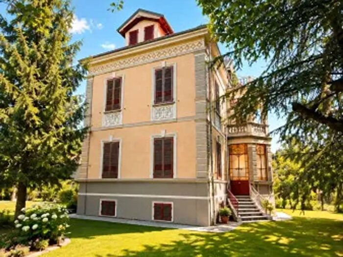 Casa con 6 locali in vendita in Viale Roberto Simondetti, Rivoli