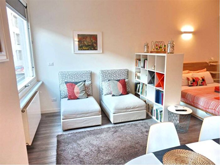 Appartamento bilocale in affitto in Valduce Crispi, Como