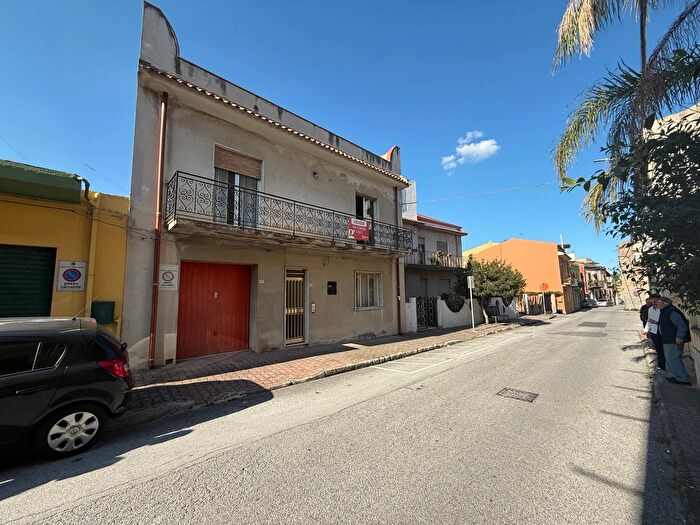 Appartamento trilocale in vendita in Corso Palmiro Togliatti, San Filippo Del Mela