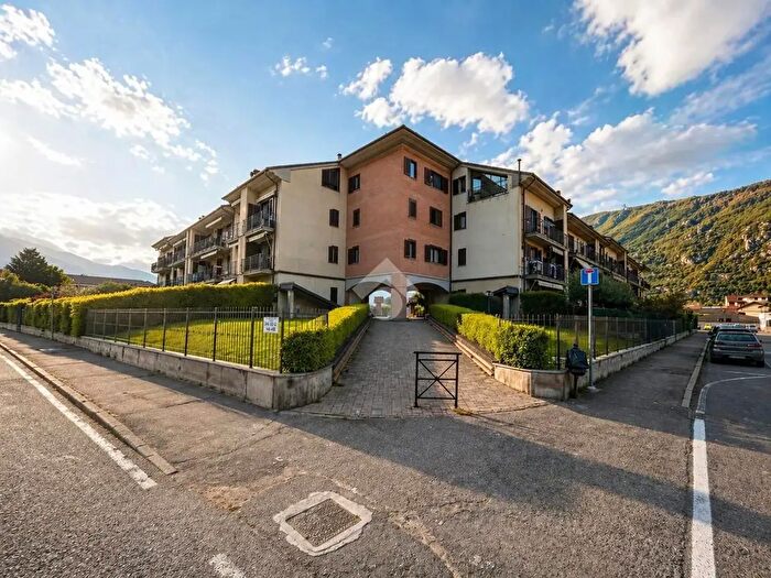 Appartamento quadrilocale in vendita in Via Mario Celso, SantAntonino Di Susa