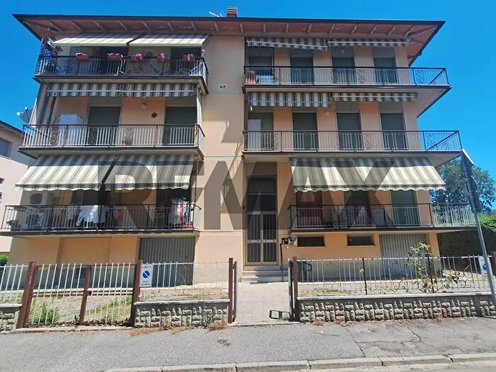 Appartamento con 5 locali in vendita in Arezzo