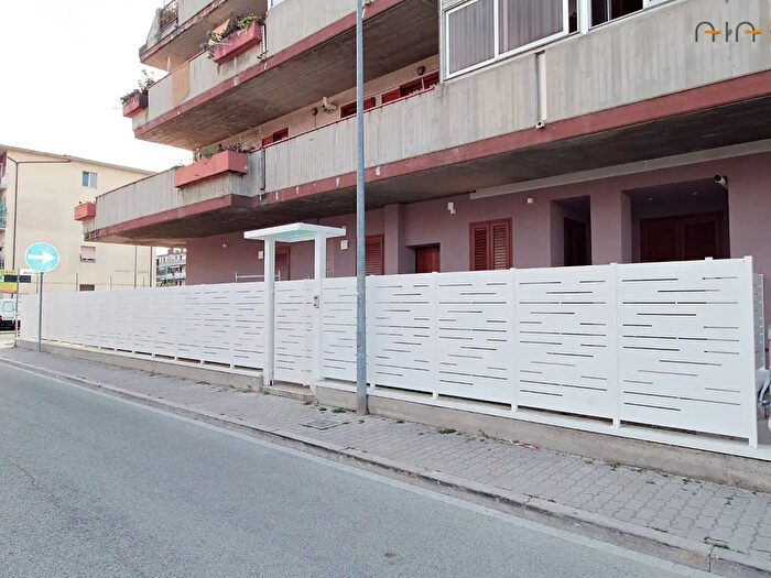 Appartamento trilocale in vendita in Via G Mazzini Snc, Monteprandone