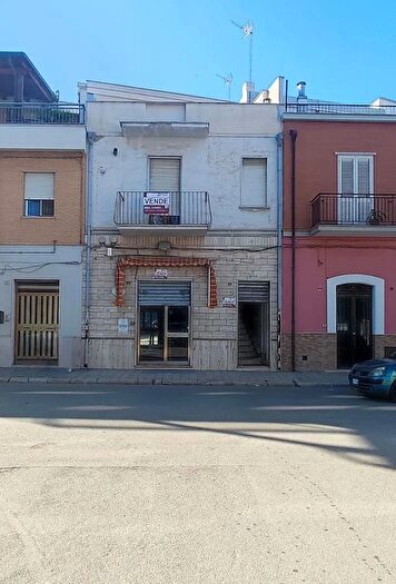 Casa quadrilocale in vendita in Via Pietro Nenni, San Severo