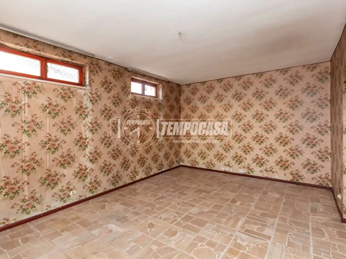 Appartamento quadrilocale in vendita in Strada dei Biasoni, Torino