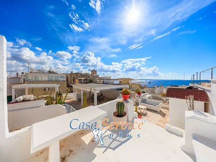 Casa con 9 locali in vendita in Via Bosco, Gallipoli