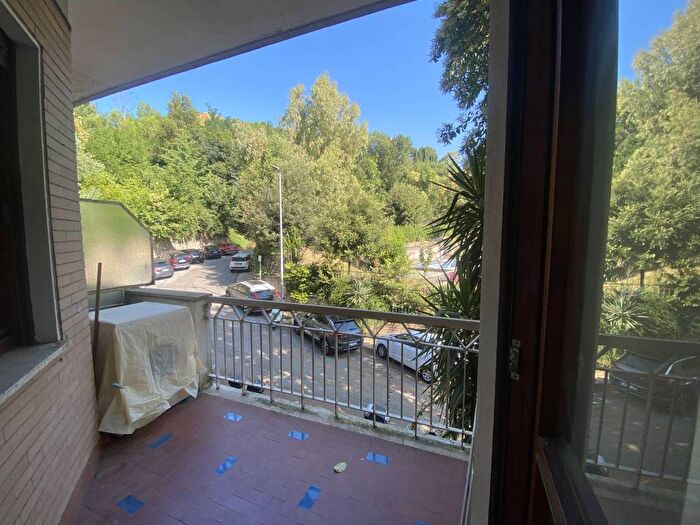 Appartamento bilocale in affitto in Viale Platone, Piazzale degli Eroi, Roma