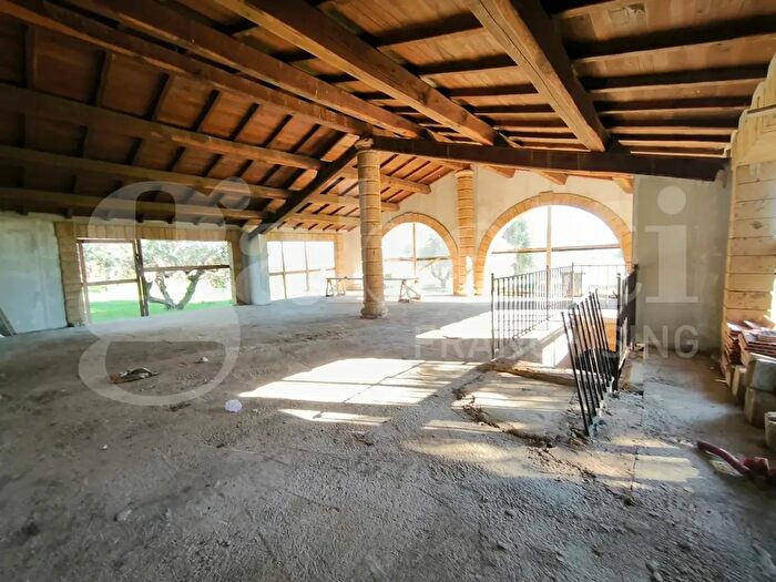Casa in vendita in Località Corteccoli Snc, Gallese