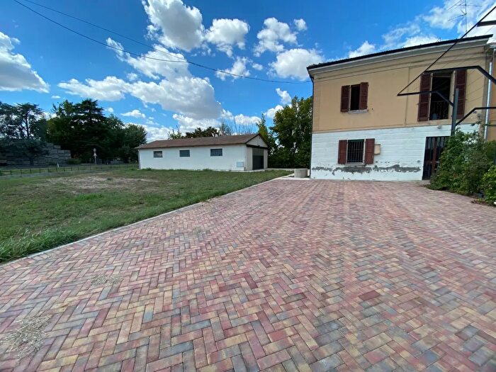 Casa con 8 locali in vendita in Via Dozza, Castel Guelfo Di Bologna