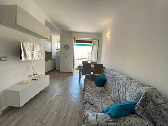 Appartamento bilocale in affitto in Via delle Cornice Taggia, Taggia