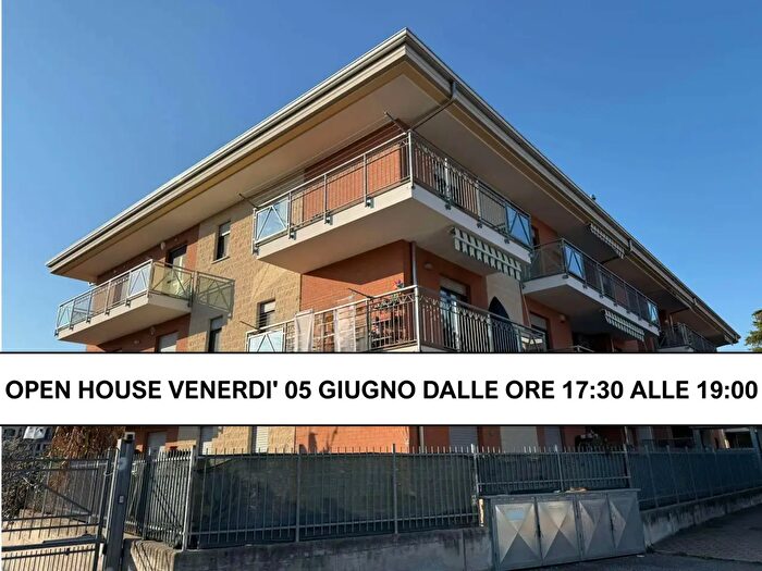 Appartamento trilocale in vendita in Via Devesi, Nole