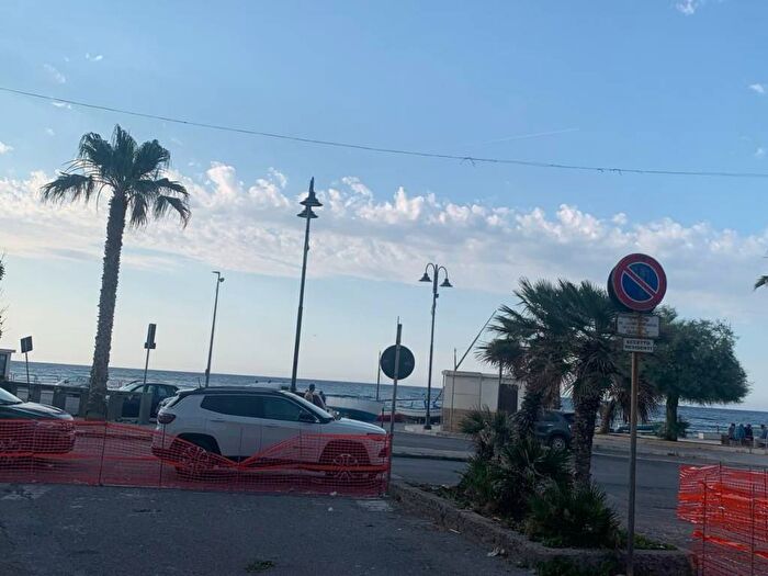 Appartamento con 5 locali in affitto in Via Francesco Tempra, Aspra, Bagheria