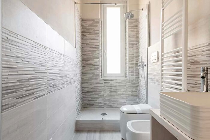 Appartamento monolocale in affitto in Strada della Carità, Milano