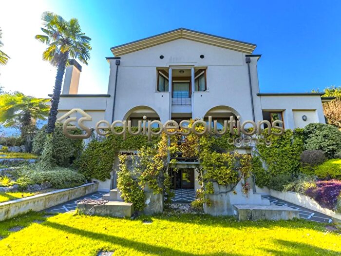 Case in Vendita e in Affitto - 3