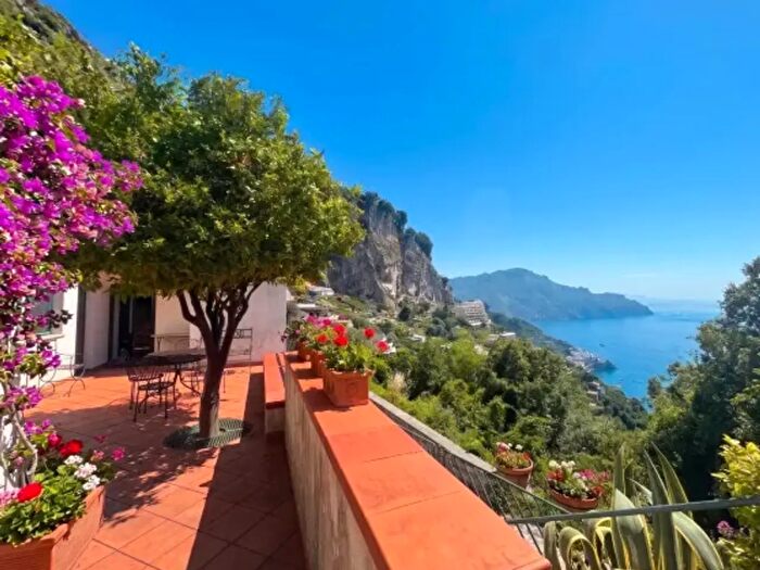 Casa quadrilocale in vendita in Amalfi