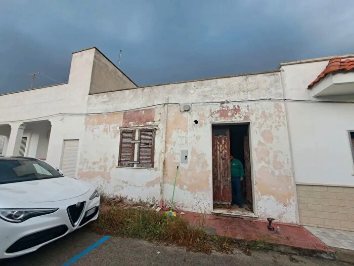 Casa trilocale in vendita in Via dei Mandarini, Manduria