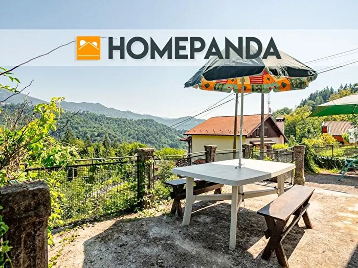 Appartamento quadrilocale in vendita in Via degli Alpini, Sant'Omobono Terme