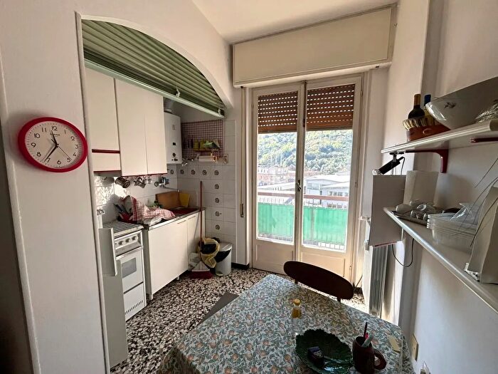 Appartamento bilocale in vendita in Via Nazionale Piemonte, Savona