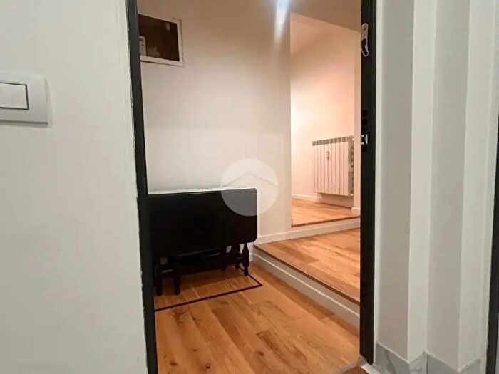 Appartamento bilocale in vendita in Via Archimede, Roma