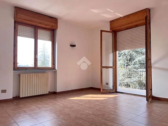 Appartamento trilocale in vendita in Via XXV Aprile, Rodero