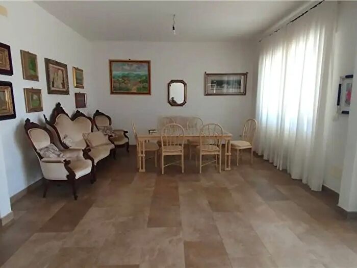 Appartamento quadrilocale in affitto in San Casciano In Val Di Pesa