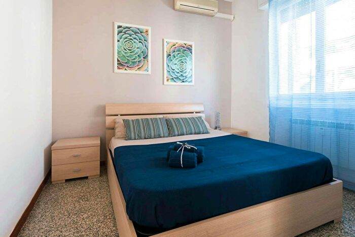 Appartamento monolocale in affitto in Via Monte Cengio, Milano