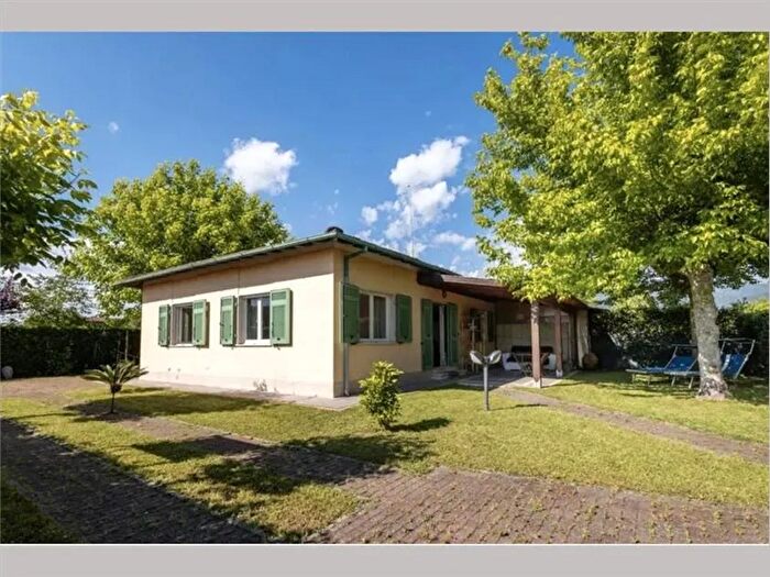 Casa in vendita in Forte Dei Marmi