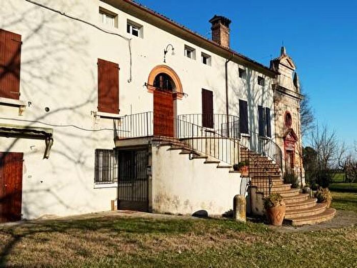 Casa con 6 locali in affitto in San Biagio, Ferrara