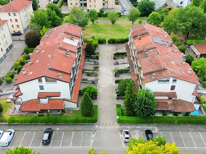 Casa quadrilocale in vendita in Via Antonio Vivaldi, Sorbolo Mezzani