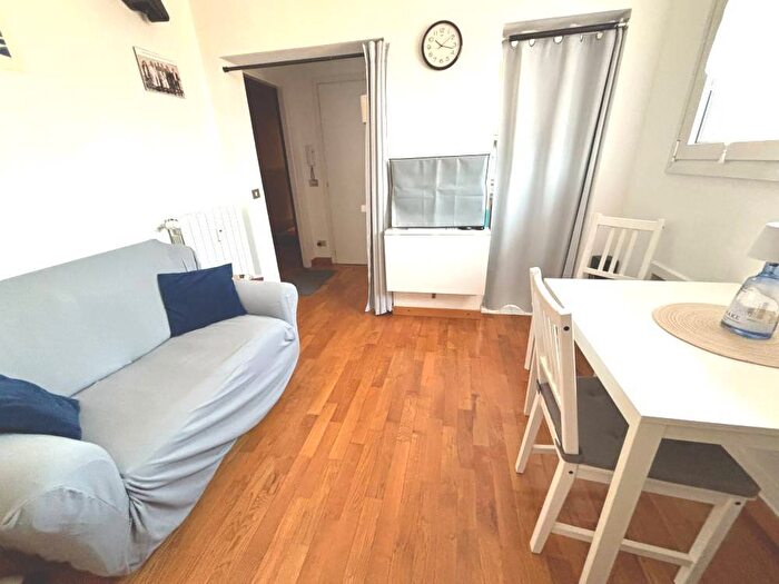 Appartamento bilocale in affitto in Via Alfonso Lamarmora, Quadronno Crocetta, Milano